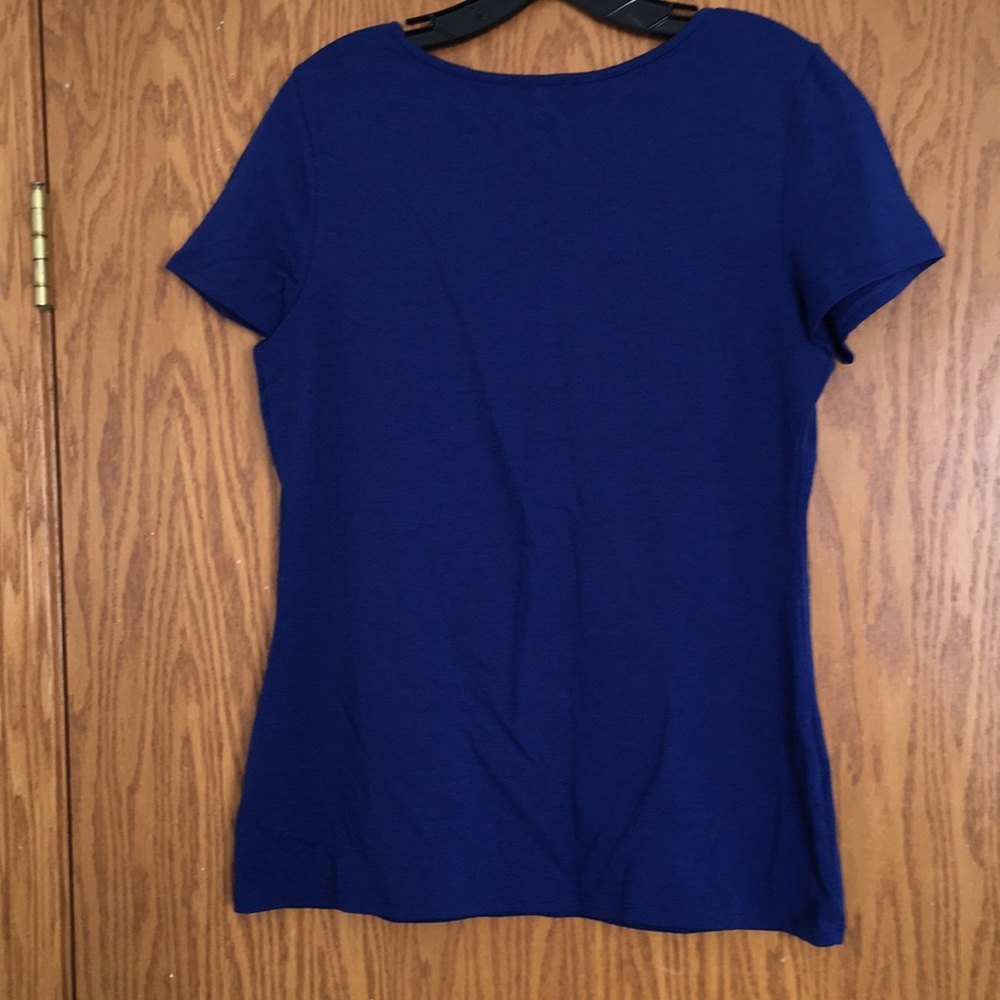 Express Tee - Picture 7 of 8